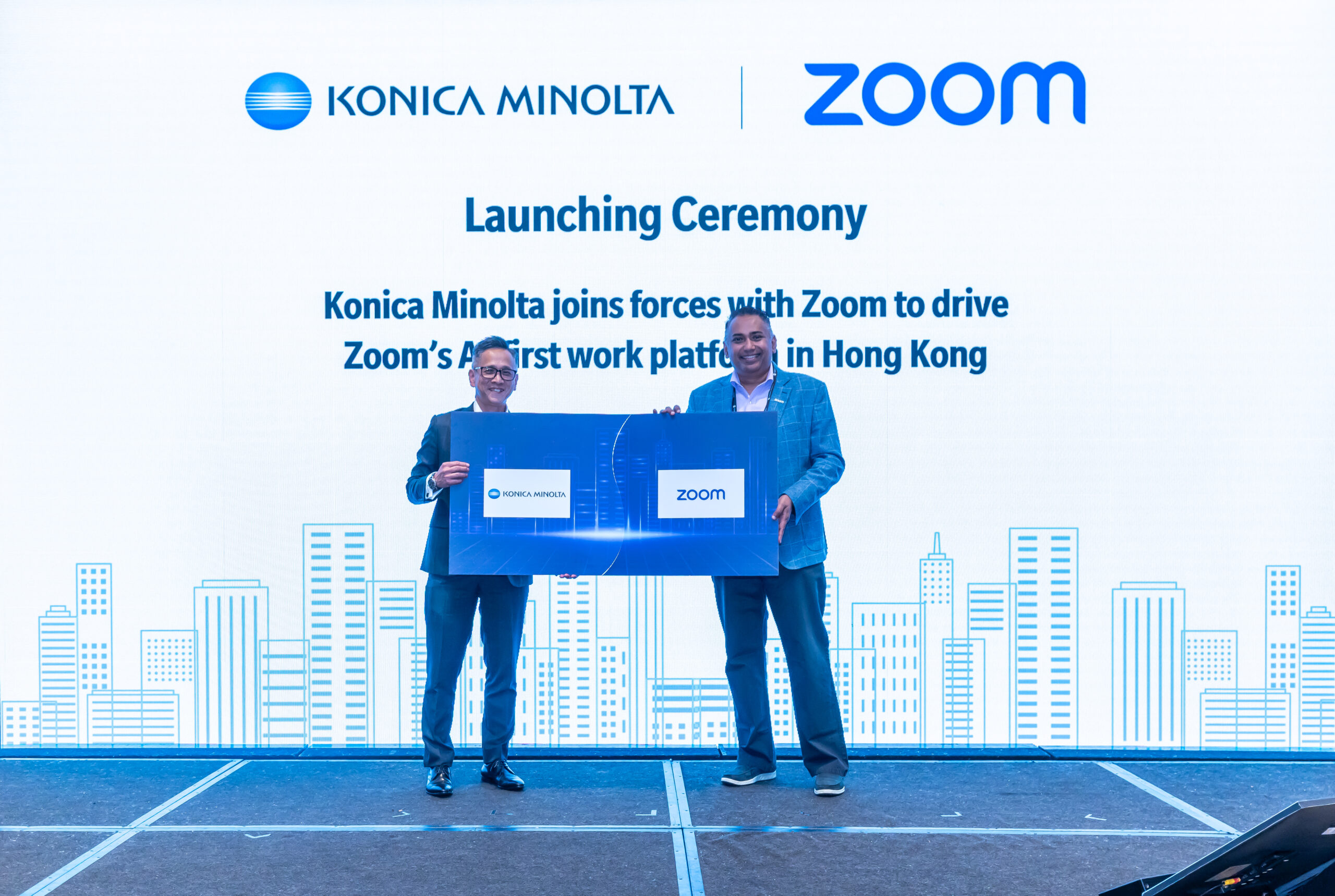 KONICA MINOLTA - 【動作確認済】 KONICA PANORAMA ZOOM F0117-288-1-19x Konica Minolta MN53Z-P 16.0-Megapixel 53x Zoom Bridge Camera